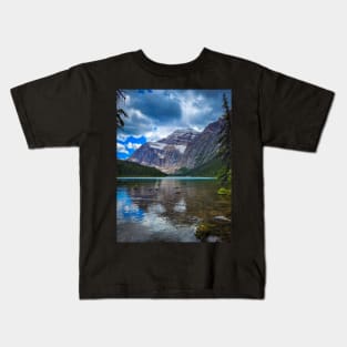 Jasper National Park Mountain Snowy Peak Photo V1 Kids T-Shirt